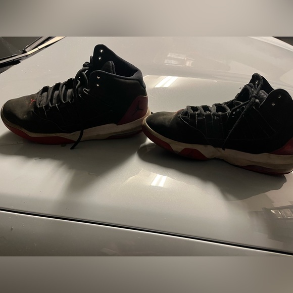 NIKE Boy’s Basketball Shoes, Black Black Black Gym Red 023 6 youth AQ9214-023 - Picture 5 of 7